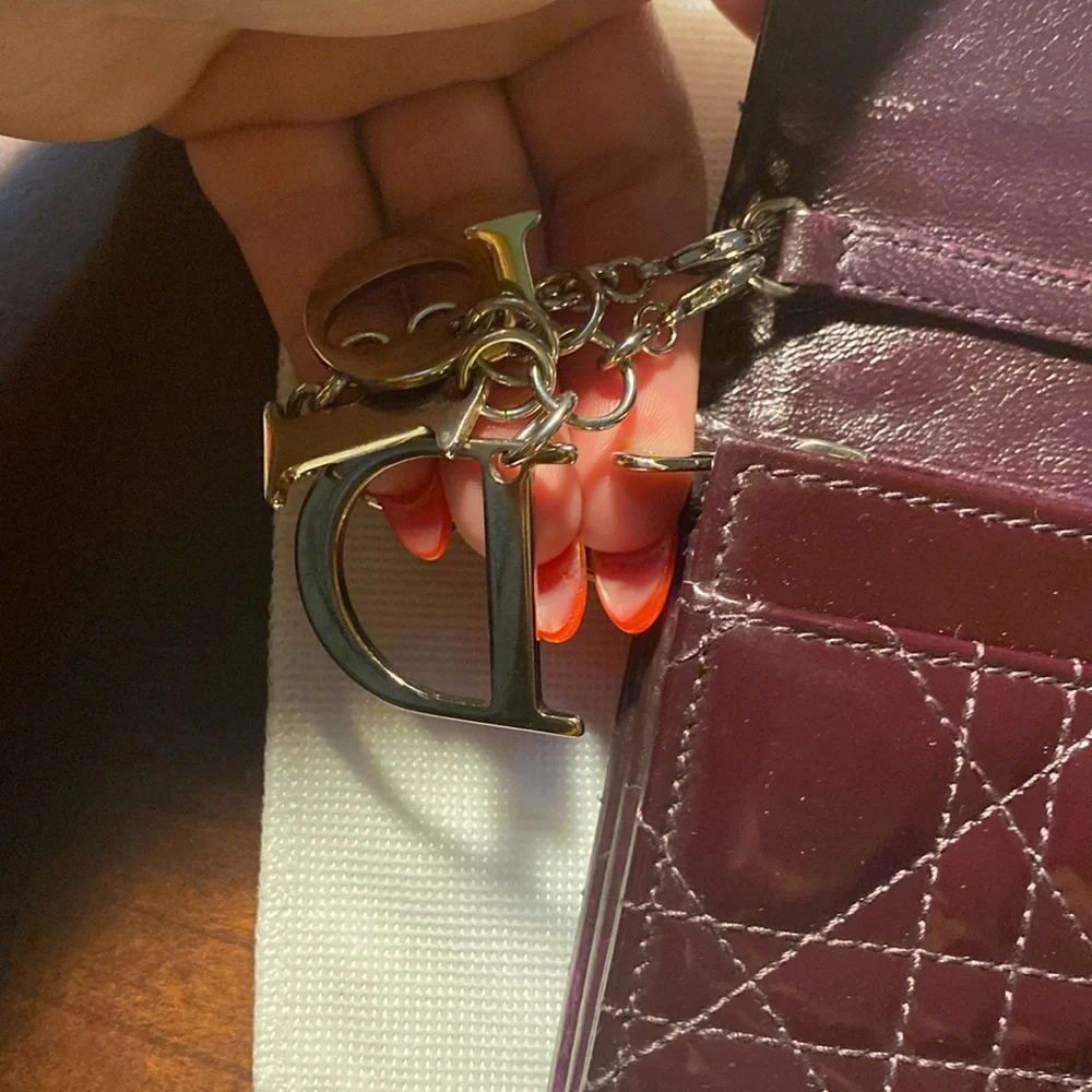 💎Christian Dior, purple patent leather wallet on chain 💎